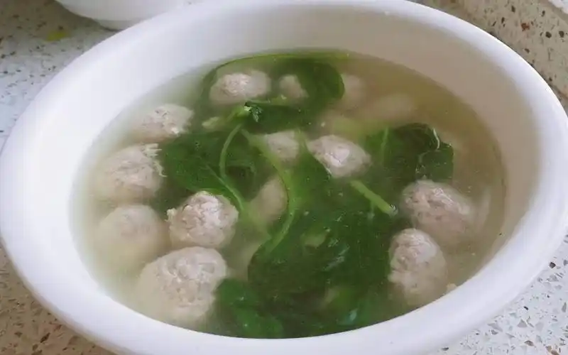 青菜肉丸汤肉丸别再买来吃了教你在家做这样做出来q弹软嫩