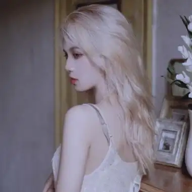 唯美高冷美女侧面头像高清有气质的真人女生头像侧脸高冷图片