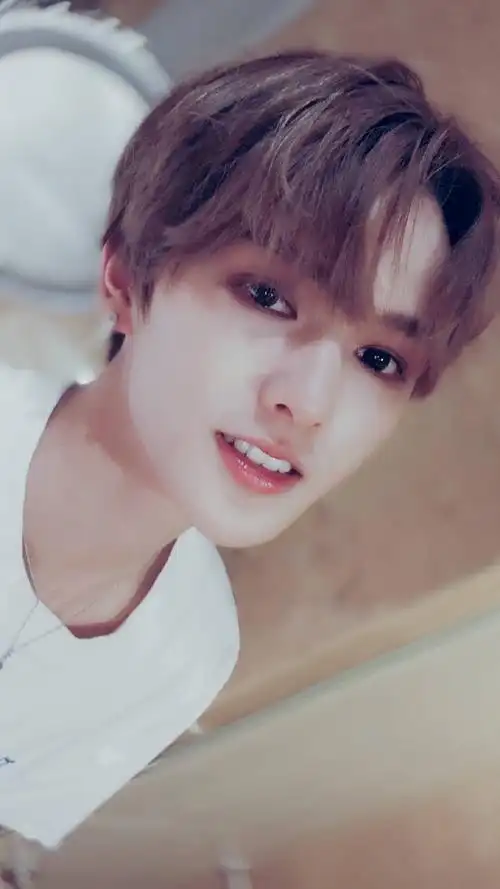 那么张艺兴,肖战,王一博,蔡徐坤,陈立农,范丞丞,朱正廷,黄明昊justin