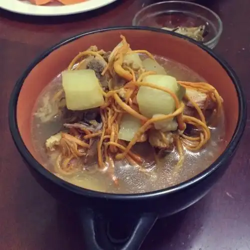 虫草核桃胎盘汤