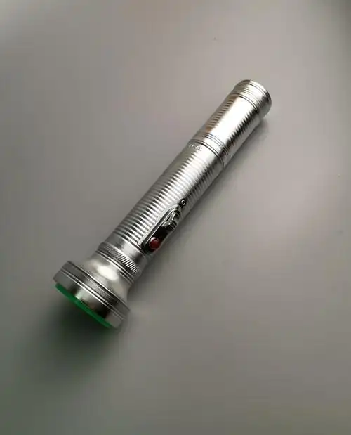 统家 老式用电池的手电筒 kd500 怀旧铁质铁皮两节一号电池老式手电筒