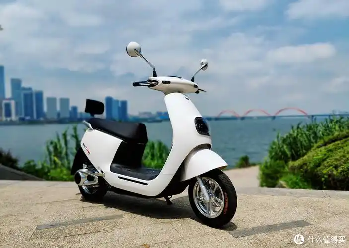 我的第五辆电动车雅迪冠能m8骑行体验