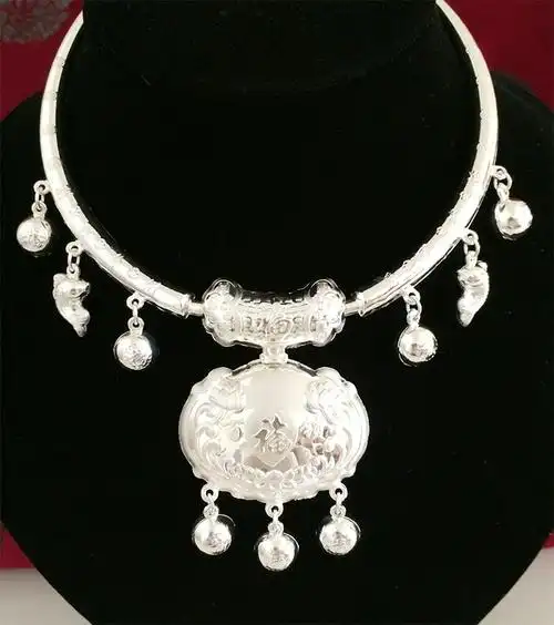 银锁婴儿长命锁银项圈999纯银男女宝宝 婴儿复古长命锁大颈圈银锁链