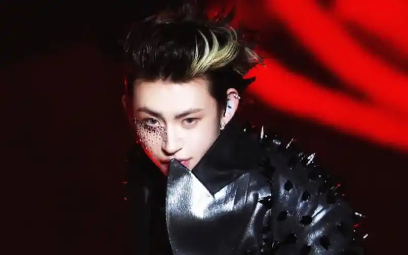 小鬼《说唱梦工厂》导师秀唱了这首朋克说唱?