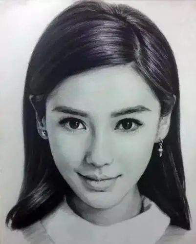 明星素描照,鹿晗俊俏,唐嫣老气,王源稚嫩,baby宛若天仙