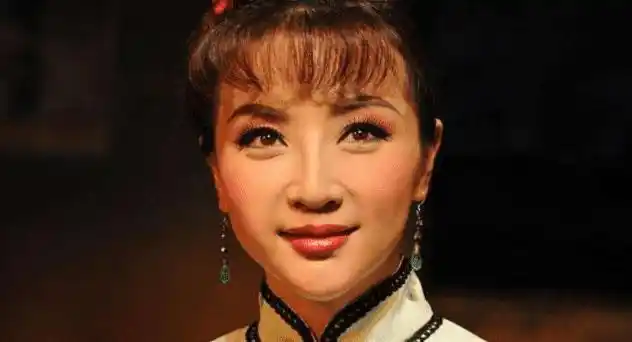 有些是初恋,有些则是前女友,但是在结婚之后,即使是内心颇有遗憾,但