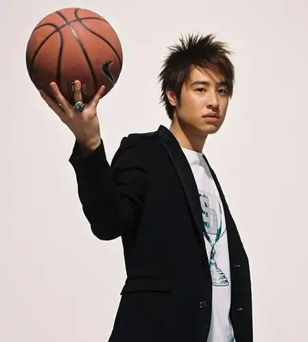 潘玮柏身高体重,潘玮柏身高真实身高_竞价网