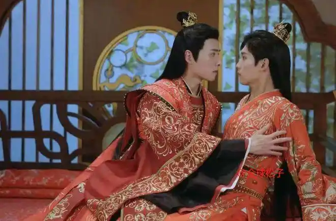 再现无厘头吻戏,"尬甜"才是正确打开方式|邢昭林|曾舜晞|荧幕_网易