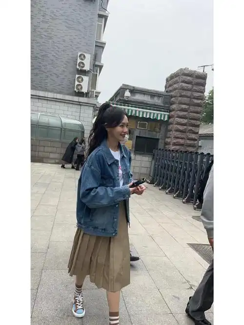 唐嫣中戏路透##唐嫣回母校中戏