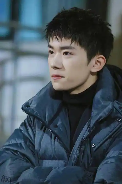 易烊千玺《少年的你》献荧幕初吻 坦言"真的很难"