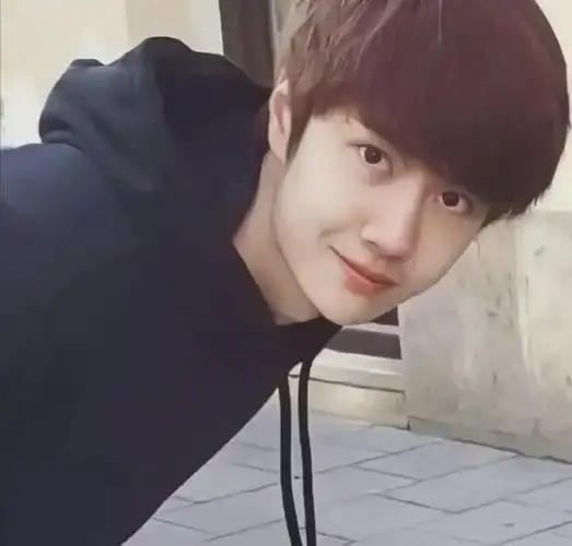 王一博以前居然长这样内有大量王一博早期照片