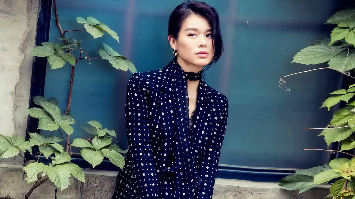 美女明星胡杏儿气质写真图片桌面壁纸