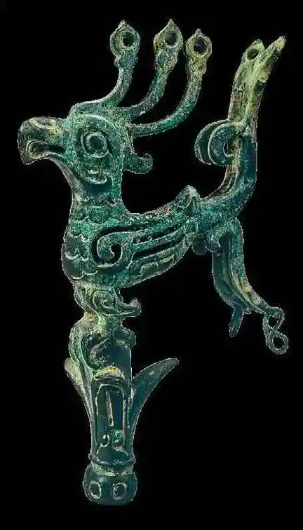 三星堆青铜神树是什么树下