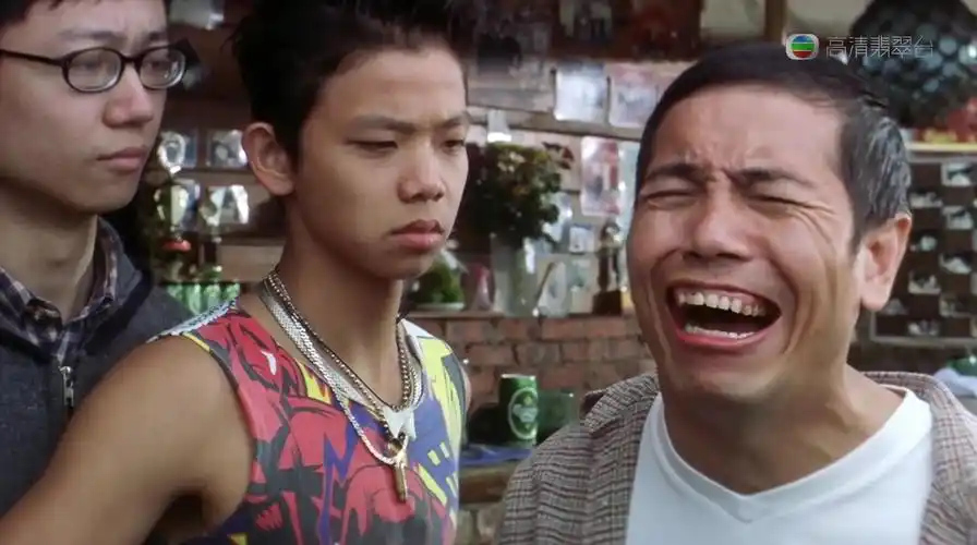 【喜剧之王】经典名场面:田鸡被天仇踩得面部表情失控