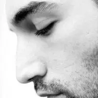 手机背景图片男生硬汉_微信头像图片大全