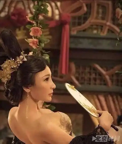 柳岩新电影造型曝光,最美古装女神,网友:大家文明一点!