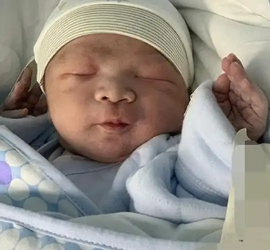 有种"整容式"长大叫黎明女儿,曾撞脸岳云鹏,网友:女大十八变