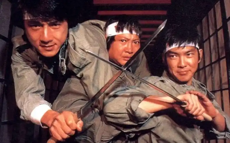 嘉禾有三宝成龙元彪洪金宝还是以前的电影好看