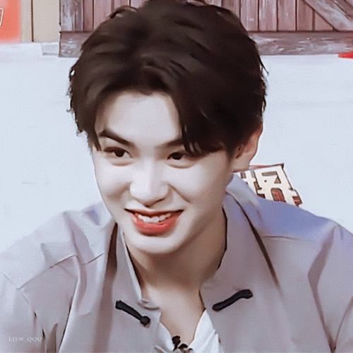 黄明昊 贾富贵 justin 昊哥 黄美好