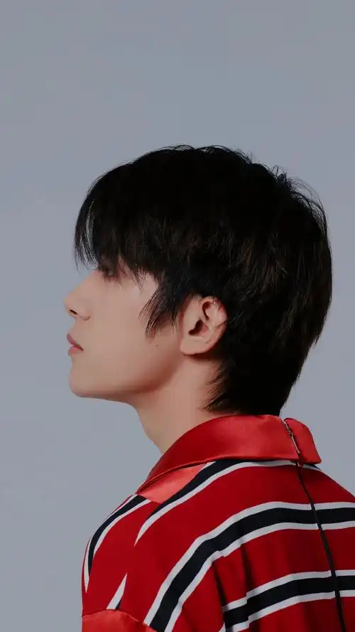 四字 易烊千玺 yyqx 四字弟弟