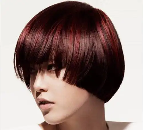 国字脸能剪好看沙宣发型吗