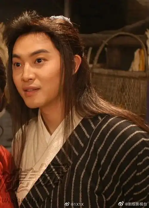 萌探2白展堂vs武林外传白展堂#岁月到底都对沙溢做了些什么?