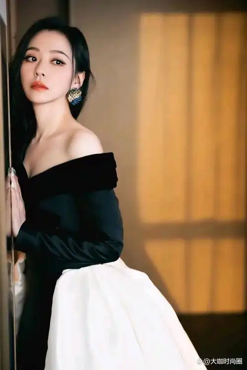 张靓颖优雅的美.单身的张靓颖越来越漂亮了