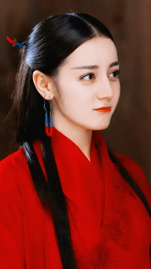 任安乐红衣vs迪丽热巴红衣##迪丽热巴红衣古装vs现代装