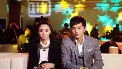 看蒋欣评价前男友叶祖新,怪不得他演《清平乐》能火,分手见人品