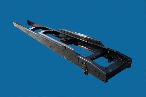 陕汽德龙牵引车车架生产厂家德龙大梁价格