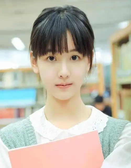 陈都灵的"翻车",扯下内娱女星的遮羞布