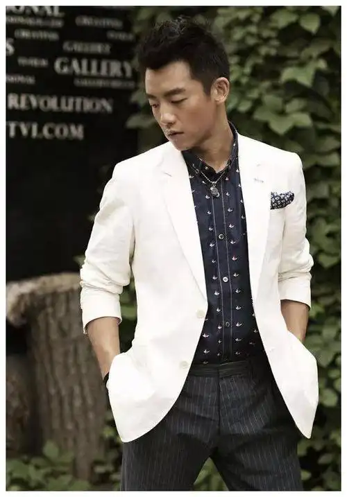 6岁的郑恺什么样?虎头虎脑好可爱,逆天颜值简直是从小帅到大