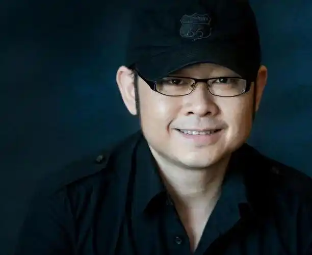 音乐界的现象级歌手刀郎,近日成为了国际舞台上的热门话题.