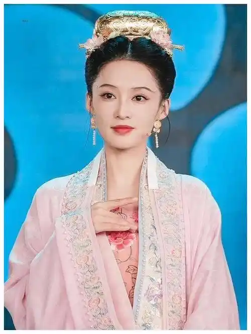 李沁春晚宋代妆欲成古韵女神,赋予演绎李清照,谢道韫!