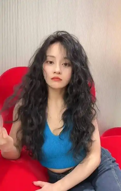 复古全头烫软萌好时尚