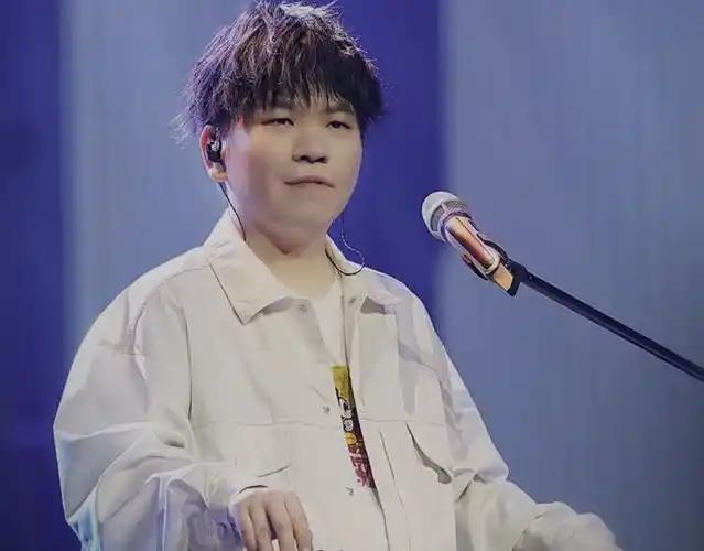 我是唱作人第七期常石磊走错了场子周笔畅不服比赛结果