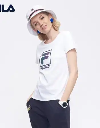 fila斐乐女短t秋季新品大logo短袖衫女款运动休闲舒适短袖t恤女 标准