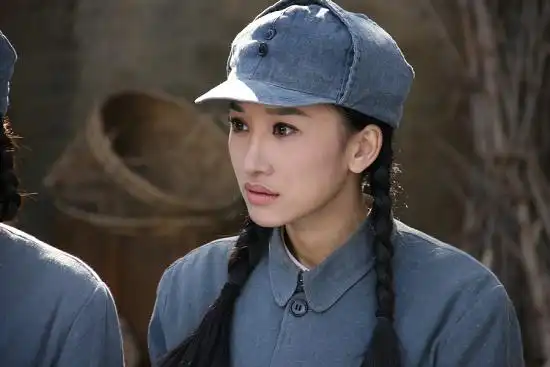 抗战剧《尖锋》卫视收官 朱子岩牺牲戳观众泪点