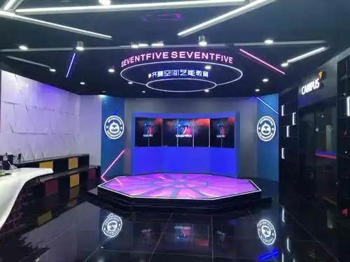 齐舞空间-"孩子的性格比较内向,不爱出去跟别人交流,.