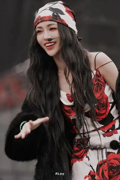 谢可寅想我了没##谢可寅电影黑狗