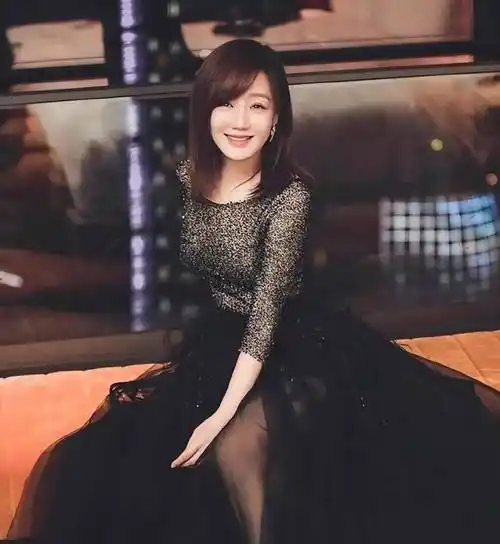 《繁花》惊现胡歌老婆客串,长相惨遭网友吐槽