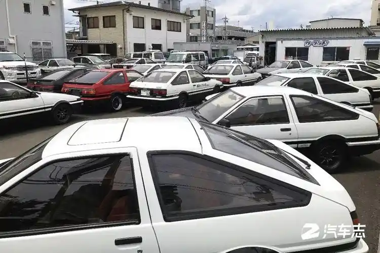 一台ae86竟卖到350万,世界最著名的豆腐车专卖店探秘!