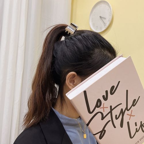 高马尾黑色发夹女夏季后脑勺碎发刘海夹子头饰网红2022年新款气质