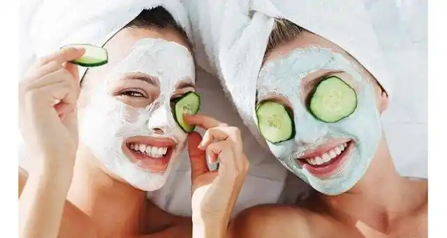 贴面膜的最佳时间和正确方法