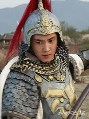 隋唐英雄片尾曲首发张睿版罗成亮相