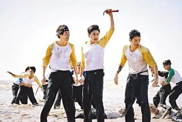 黄宗泽陈家乐《扎职2》重现江湖兄弟情