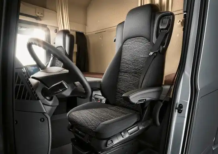 第500台交付再带您好好看看奔驰actrosslt大件运输牵引车