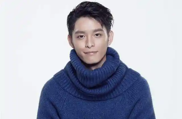 他在逆光中告白曹佑宁棒球运动员转型演霸道男友惊艳全场