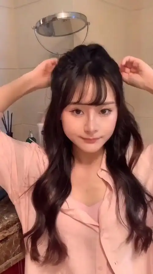 甜妹必学半扎高马尾卷发教程高颅顶