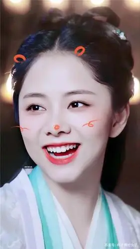 女明星"笑容杀",赵丽颖呆萌,刘诗诗豪放,看到杨紫:女神幻灭